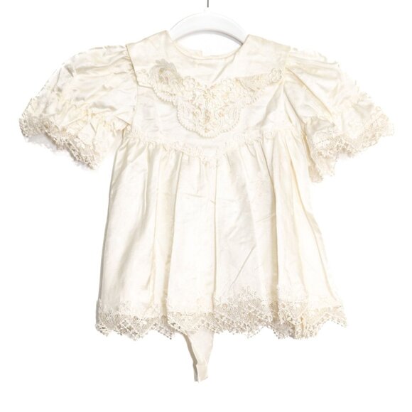 Memories Size 12M Vintage Ivory Lace Christening Gown Delicate Heirloom Baby - Picture 1 of 8